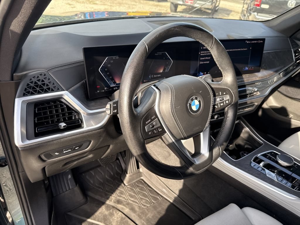 Used 2024 BMW X5 sDrive40i w/ Parking Assistance Package RWD image 13