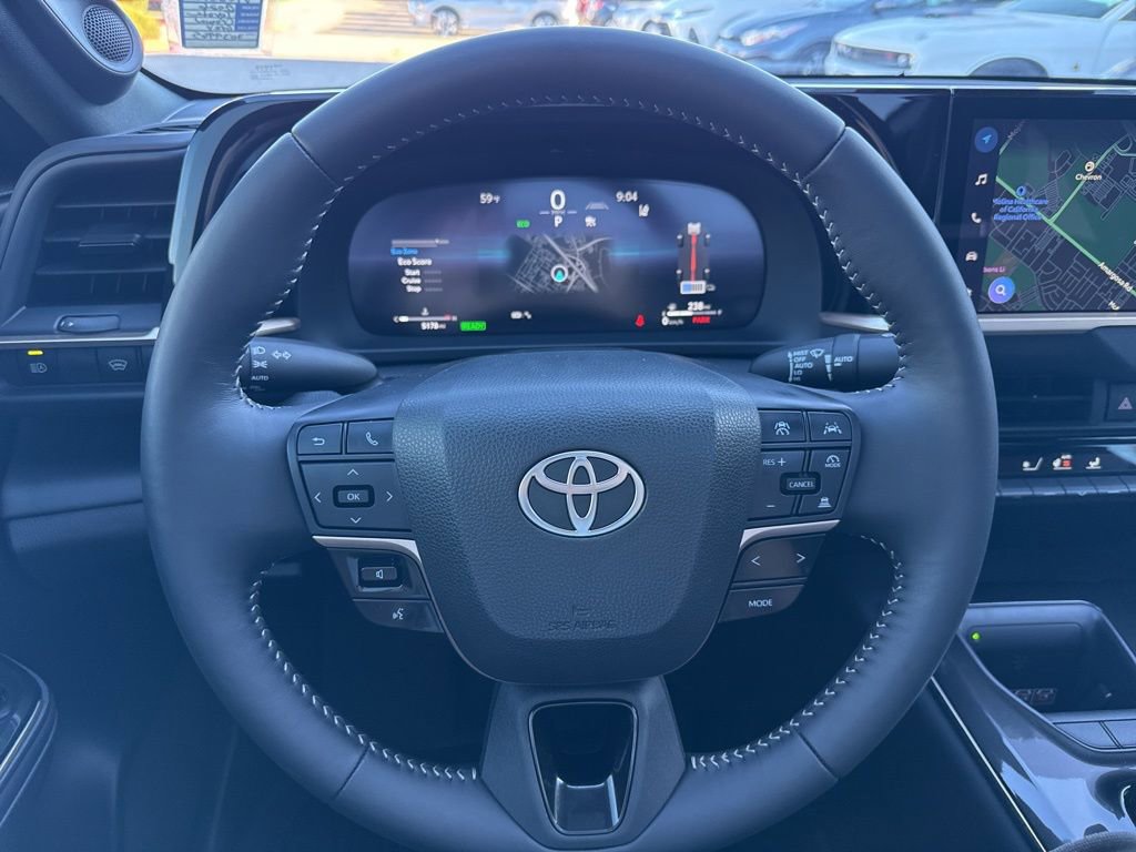 Used 2026 Toyota Crown Limited image 15