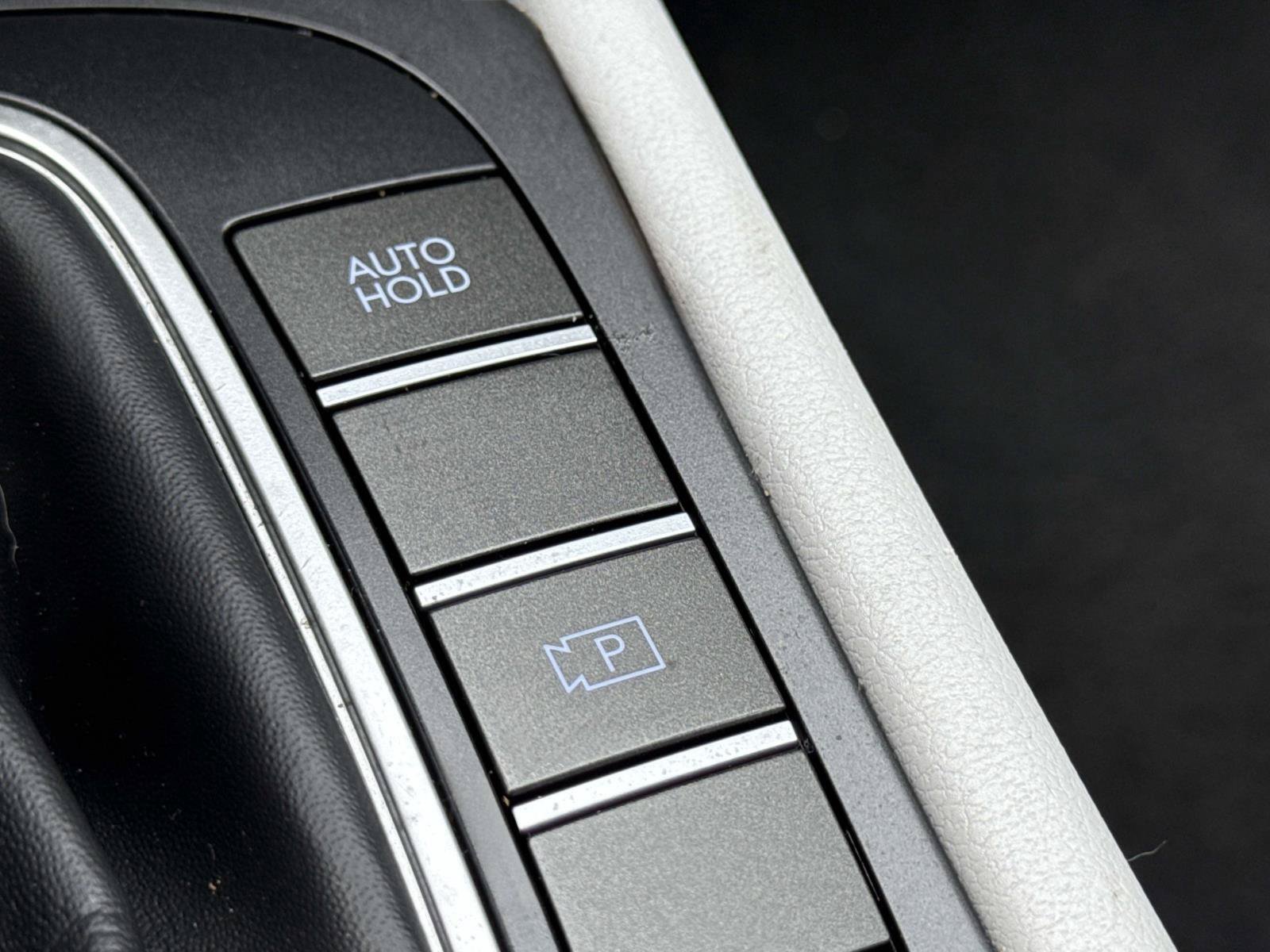 Used 2024 Hyundai Kona SEL FWD image 26