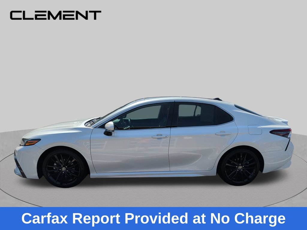 Used 2022 Toyota Camry XSE w/ Navigation Package FWD image 2