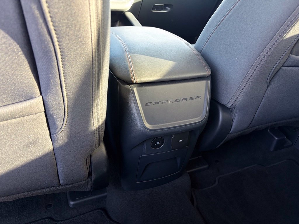 Used 2026 Ford Explorer Active RWD image 26