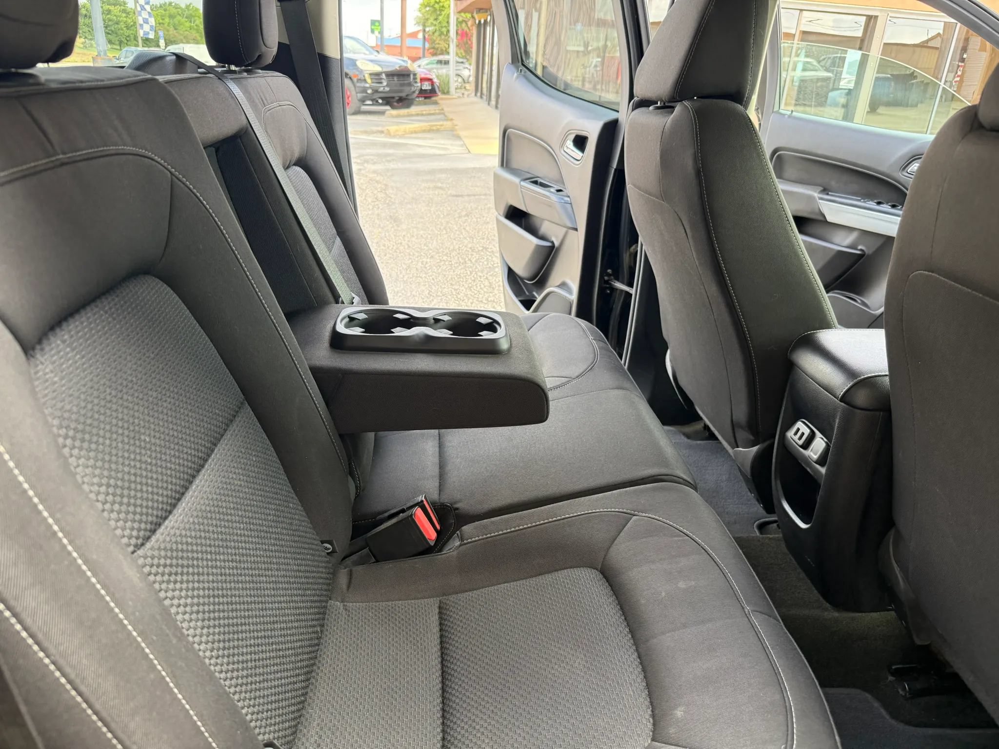 Used 2017 Chevrolet Colorado LT RWD image 21