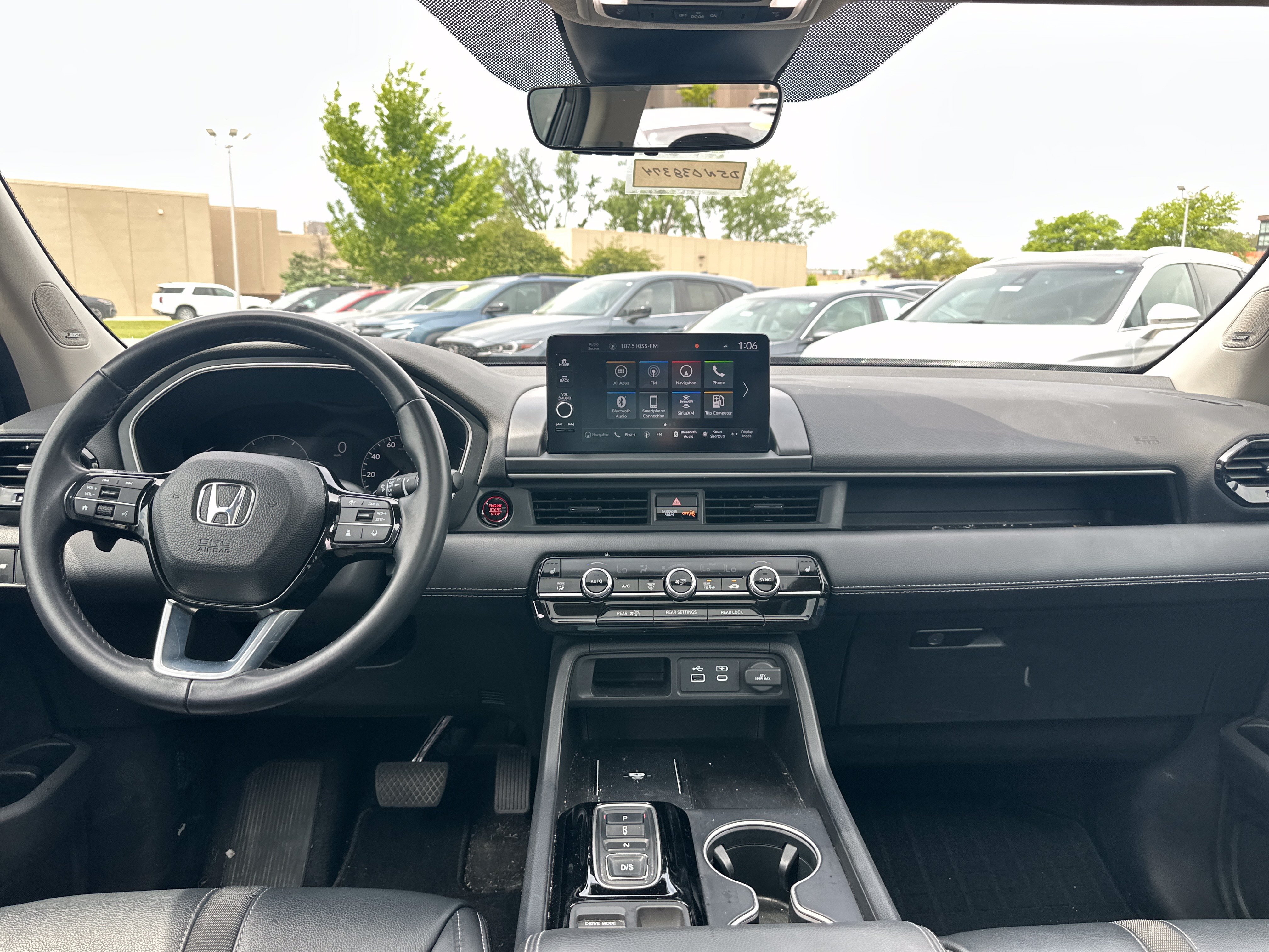 Used 2023 Honda Pilot Touring image 18