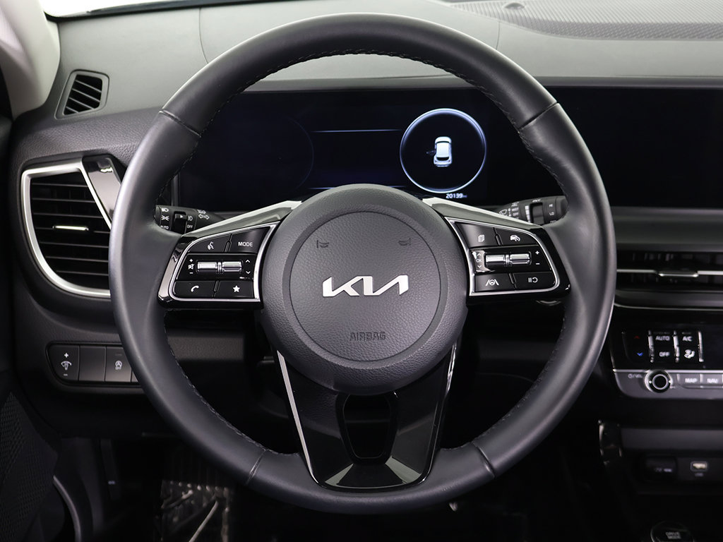 Used 2024 Kia Seltos S AWD/4WD image 37
