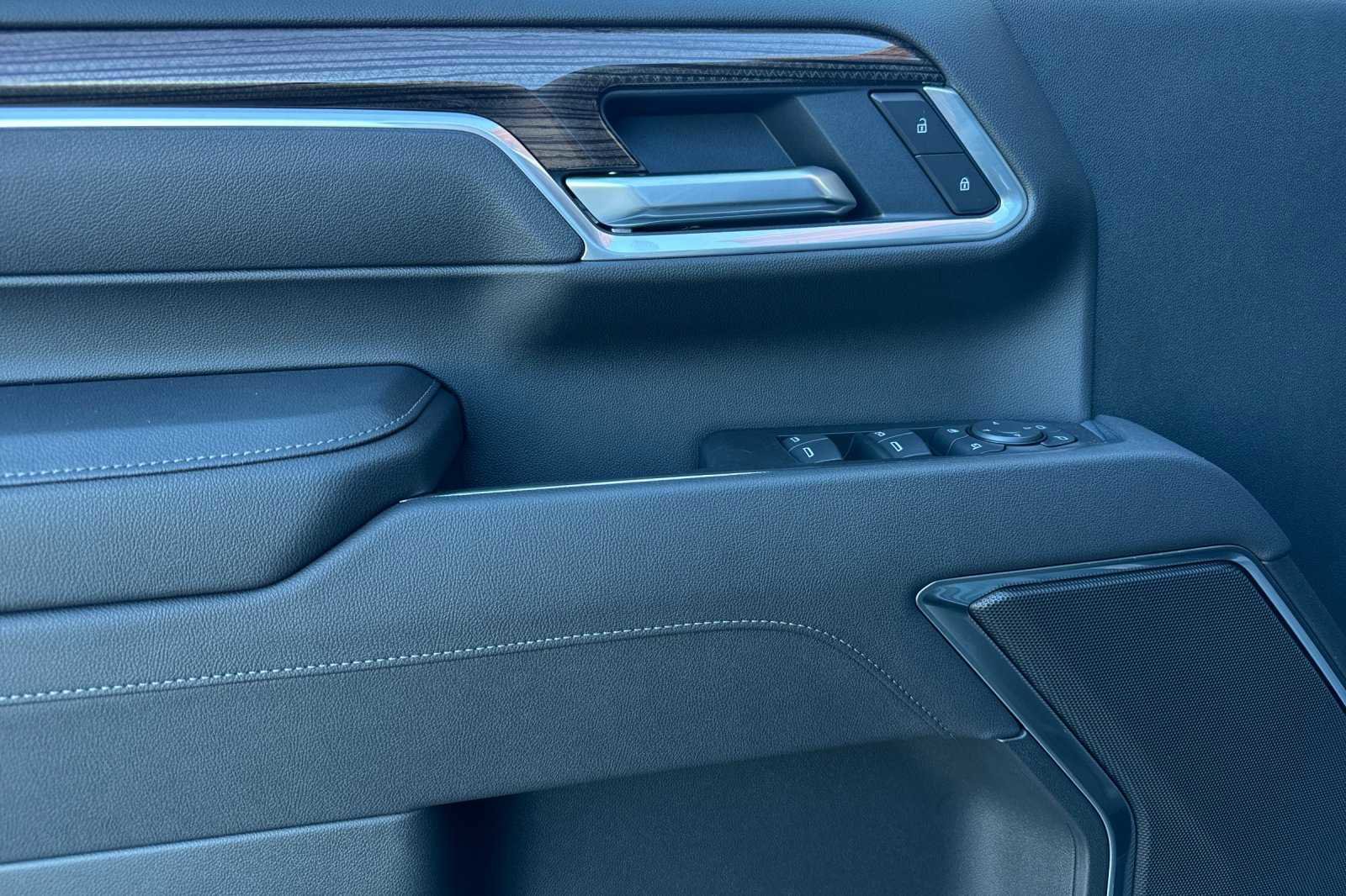 New 2026 Chevrolet Silverado 2500 LT w/ Trail Boss Package image 11