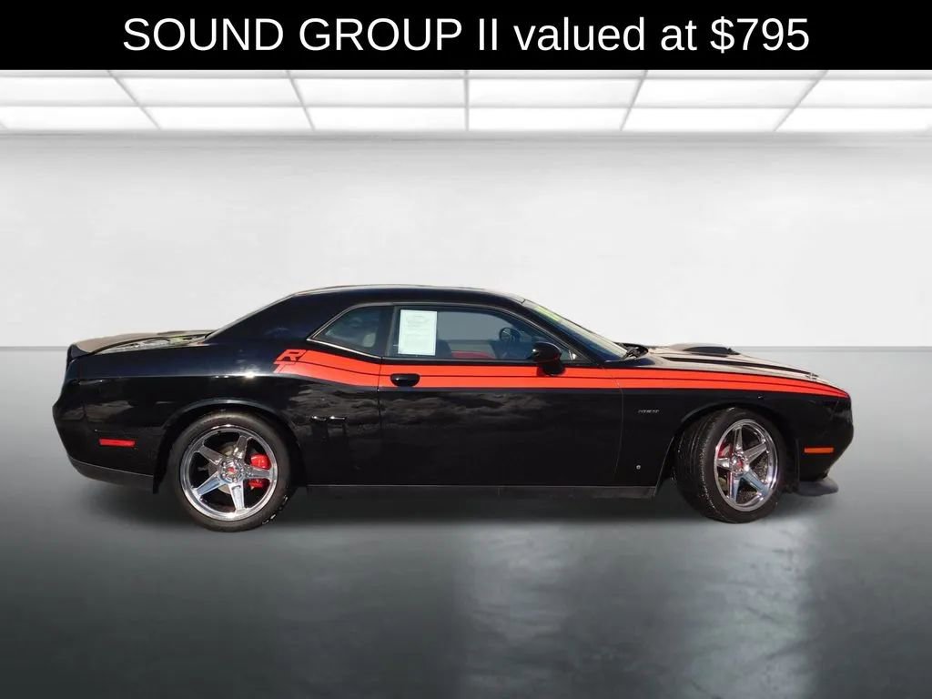 Used 2015 Dodge Challenger R/T Plus image 5