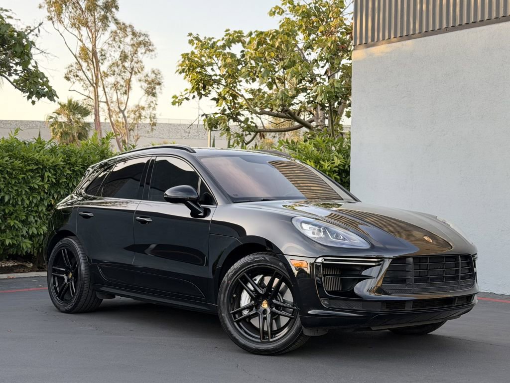 Used 2020 Porsche Macan Turbo AWD/4WD image 3