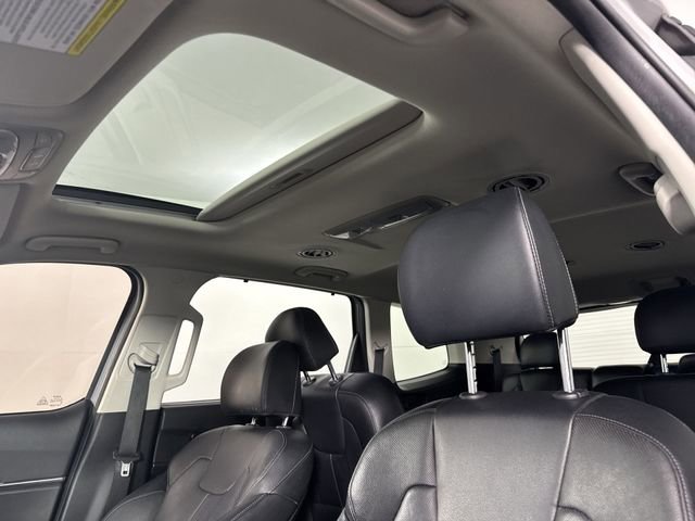 Certified 2022 Kia Telluride EX w/ EX Premium Package AWD/4WD image 20