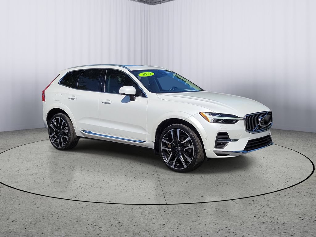 Used 2023 Volvo XC60 T8 Ultimate w/ Climate Package AWD/4WD image 2