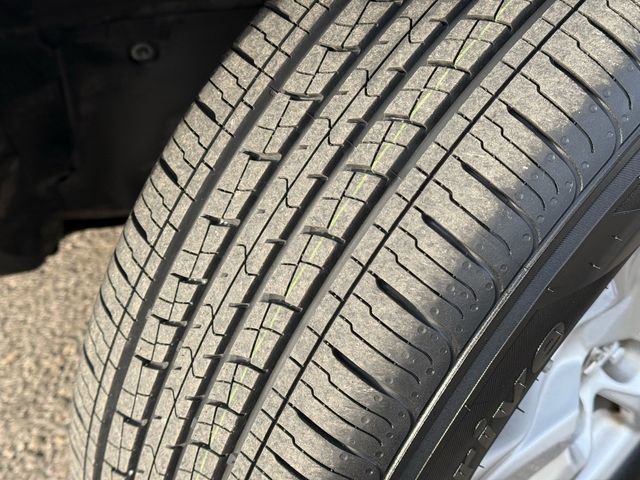 Used 2019 Toyota RAV4 XLE w/ Carpet Mat Package image 31