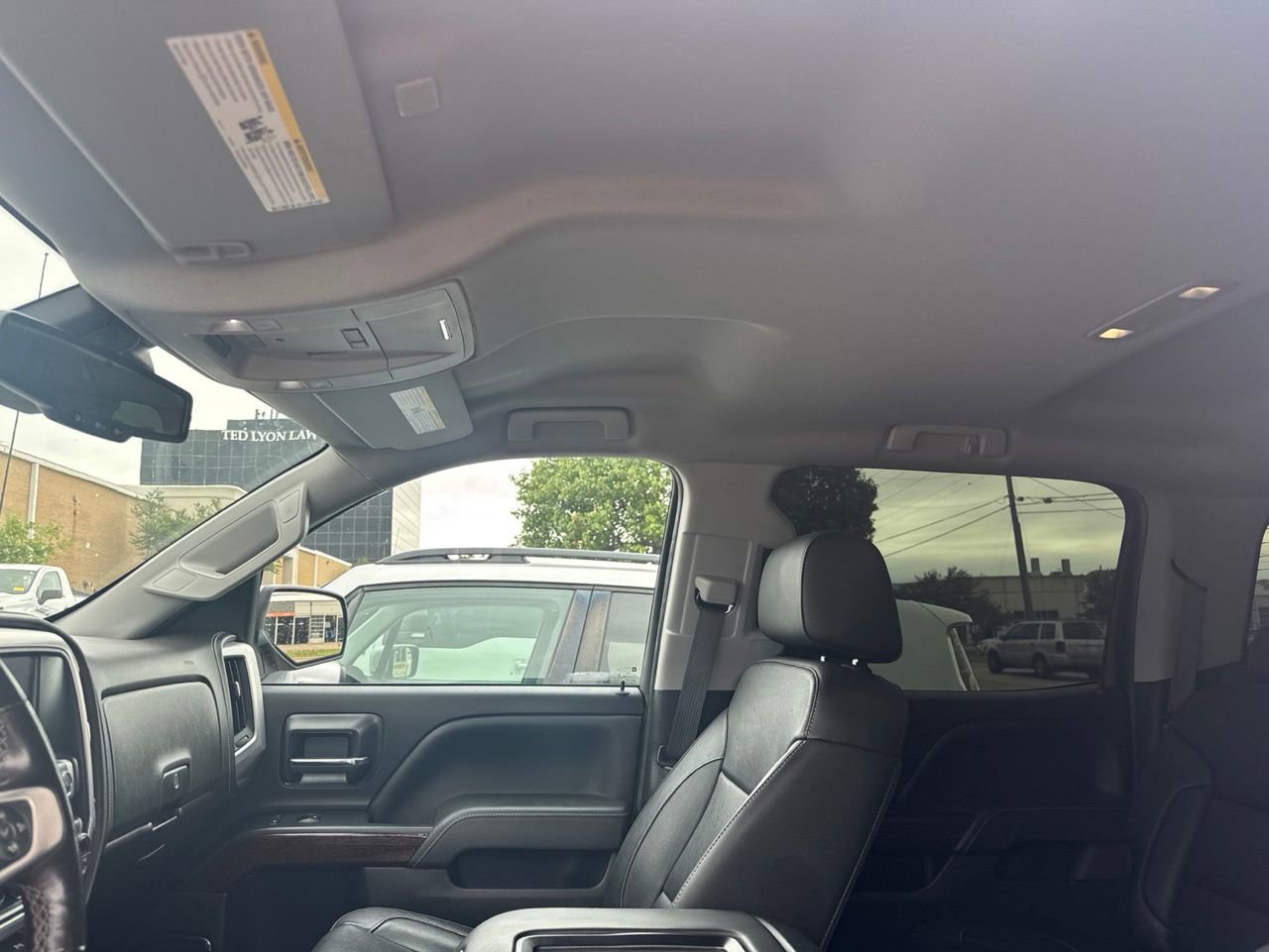 Used 2018 GMC Sierra 1500 SLT w/ Enhanced Driver Alert Package RWD image 9