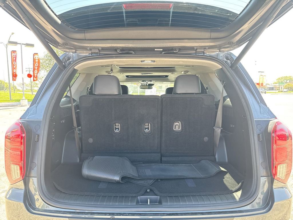Used 2022 Hyundai Palisade Limited image 35