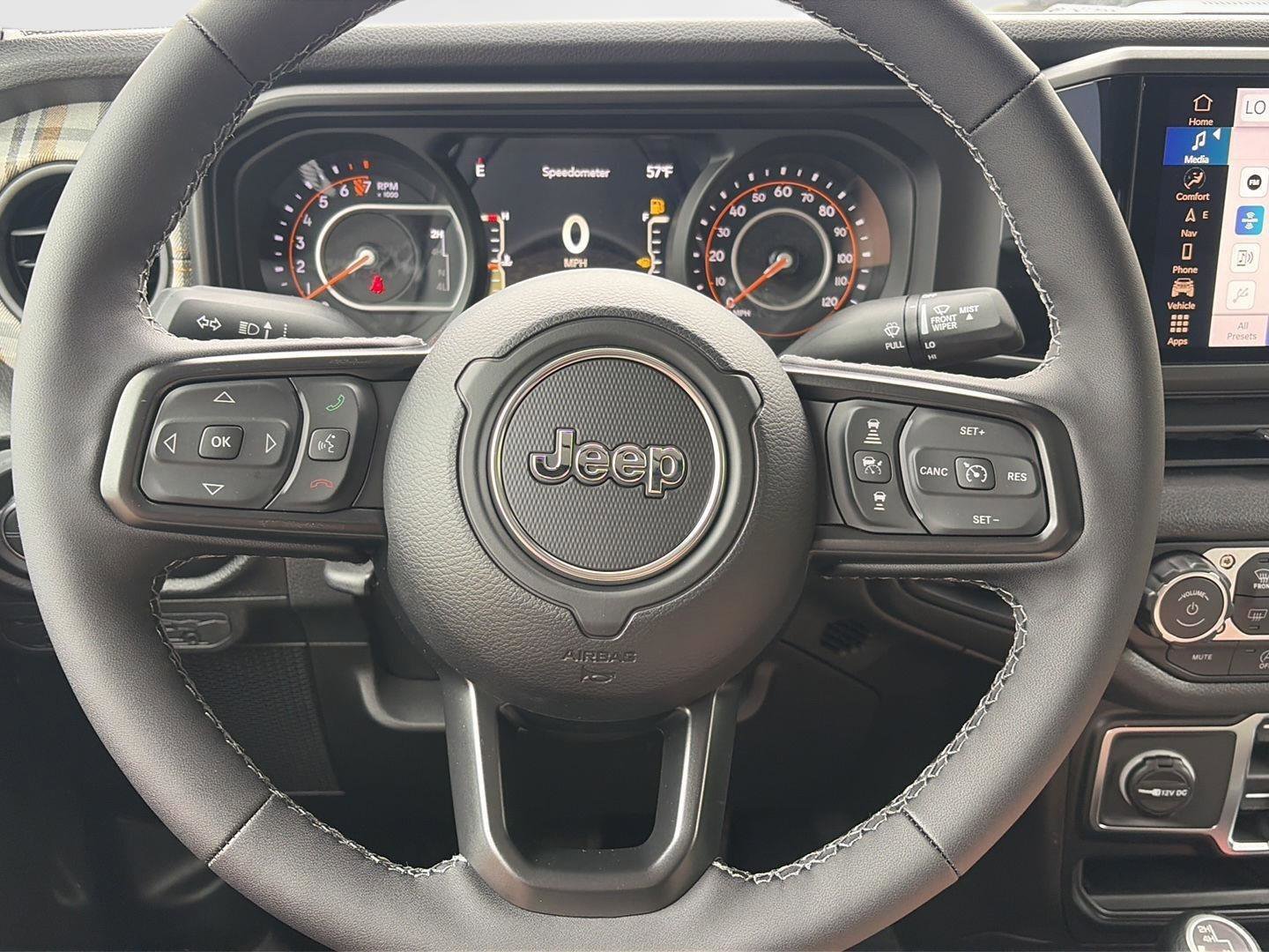 New 2026 Jeep Gladiator Sport AWD/4WD image 12