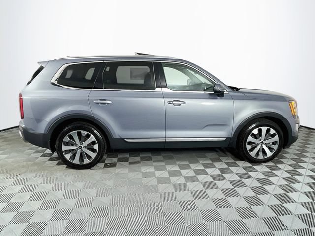 Used 2022 Kia Telluride EX w/ EX Premium Package FWD image 9