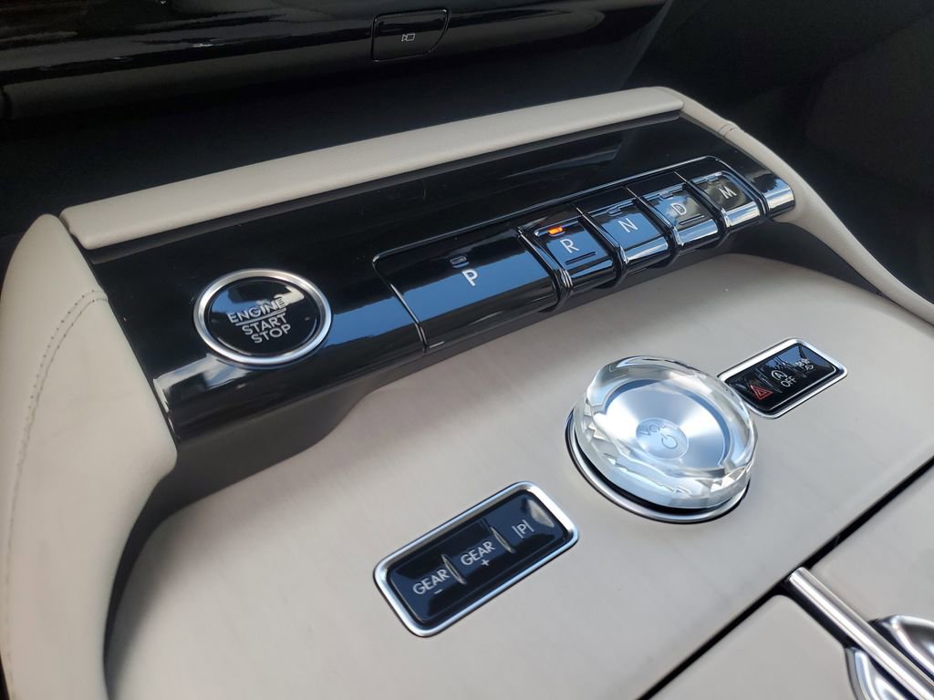 New 2025 Lincoln Navigator L Reserve image 29