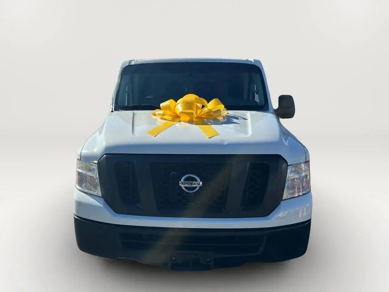 Used 2016 Nissan NV 3500 S image 5