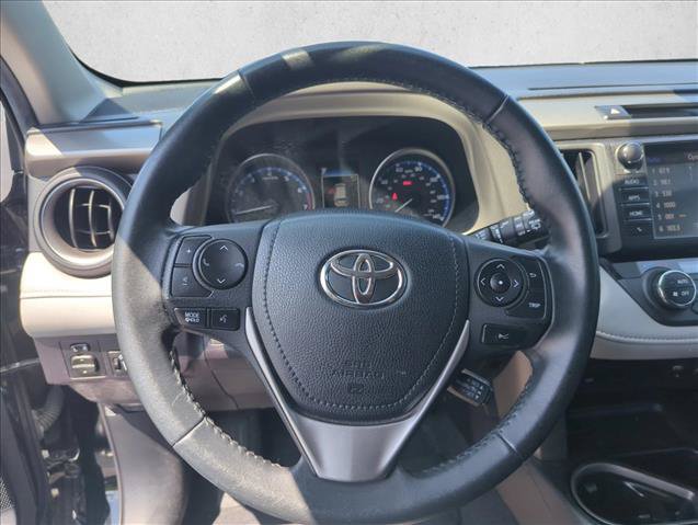 Used 2018 Toyota RAV4 XLE FWD image 22
