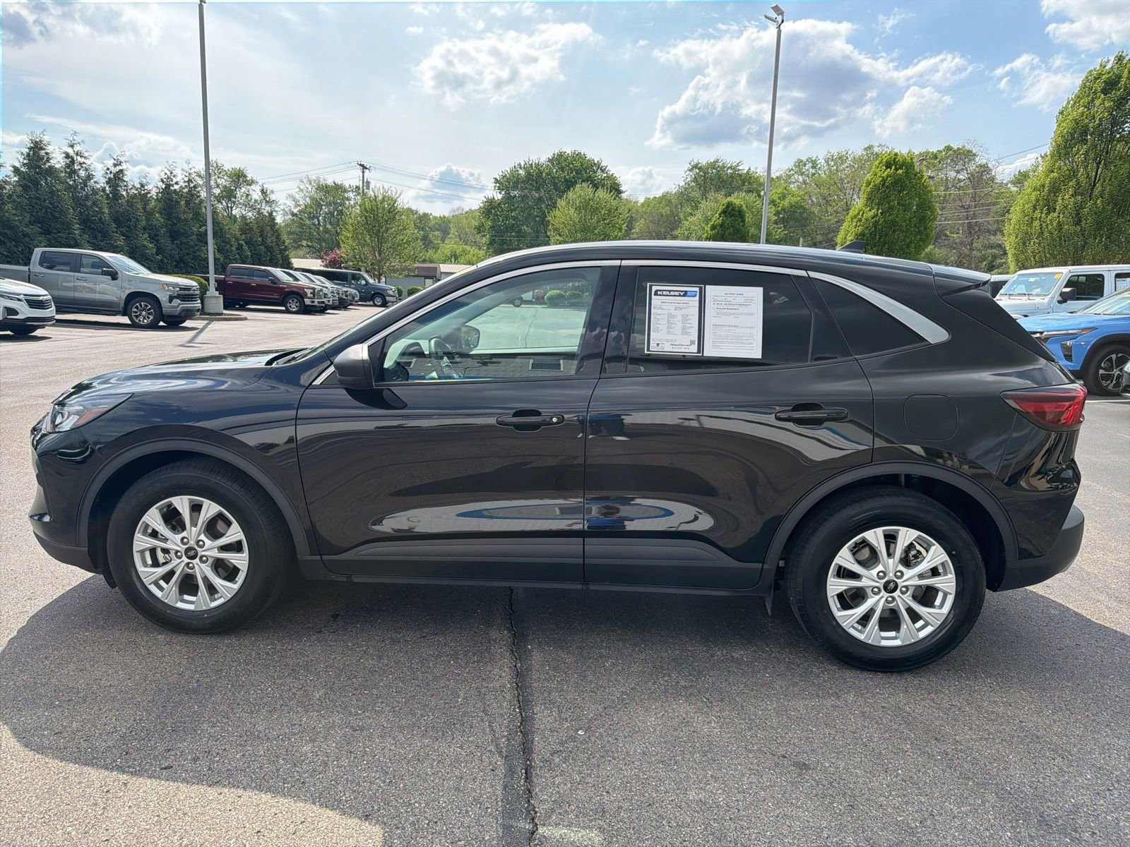 Used 2024 Ford Escape Active FWD image 2