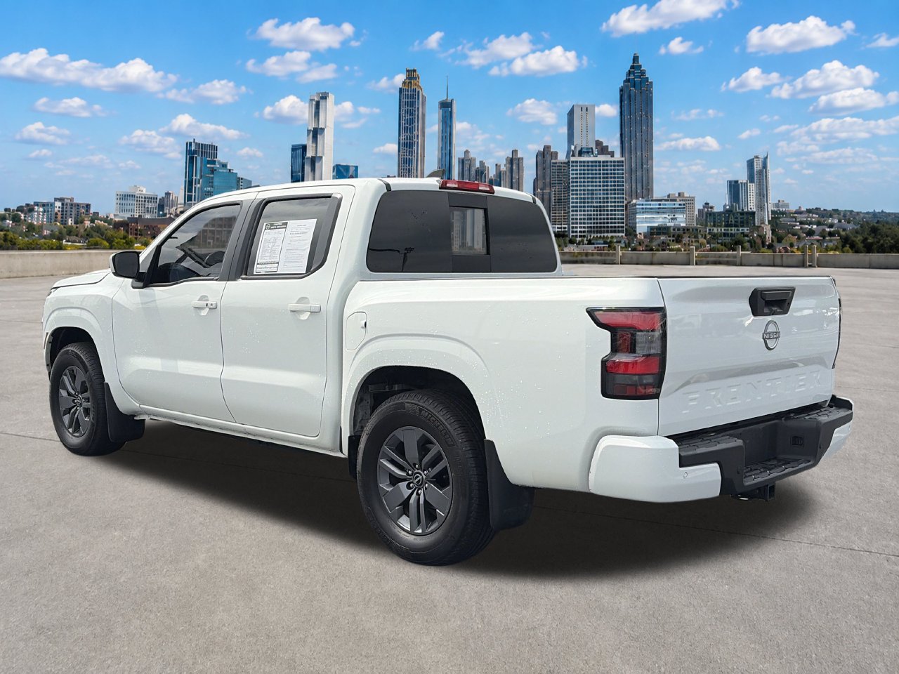 Certified 2025 Nissan Frontier SV w/ SV Convenience Package RWD image 3