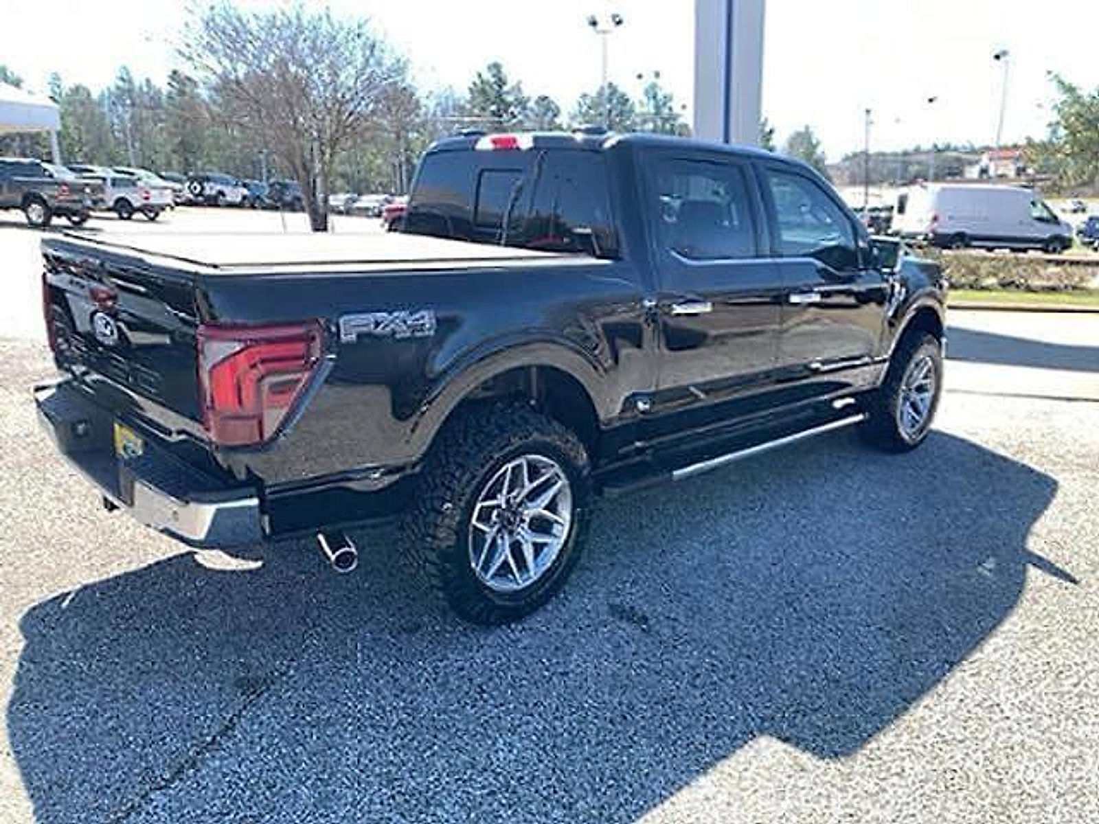 New 2025 Ford F150 Lariat w/ Equipment Group 502A High AWD/4WD image 11