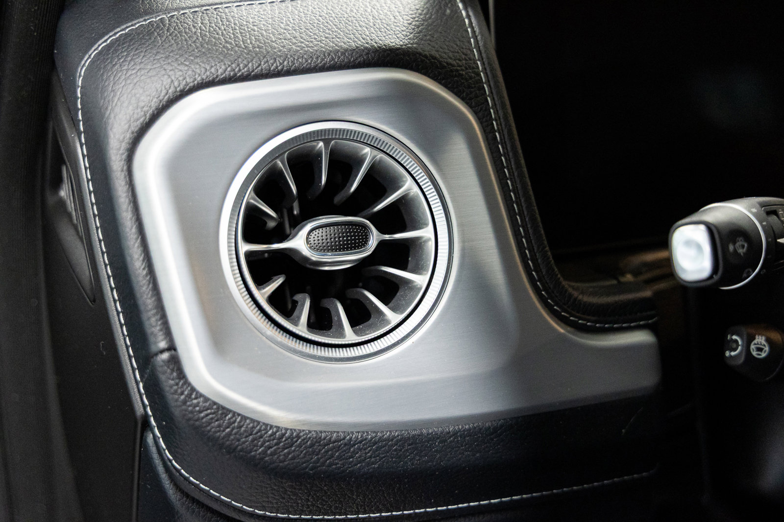 Used 2024 Mercedes-Benz G 63 AMG 4MATIC image 29