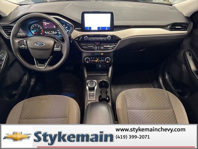 Used 2022 Ford Escape SE w/ Convenience Package image 3