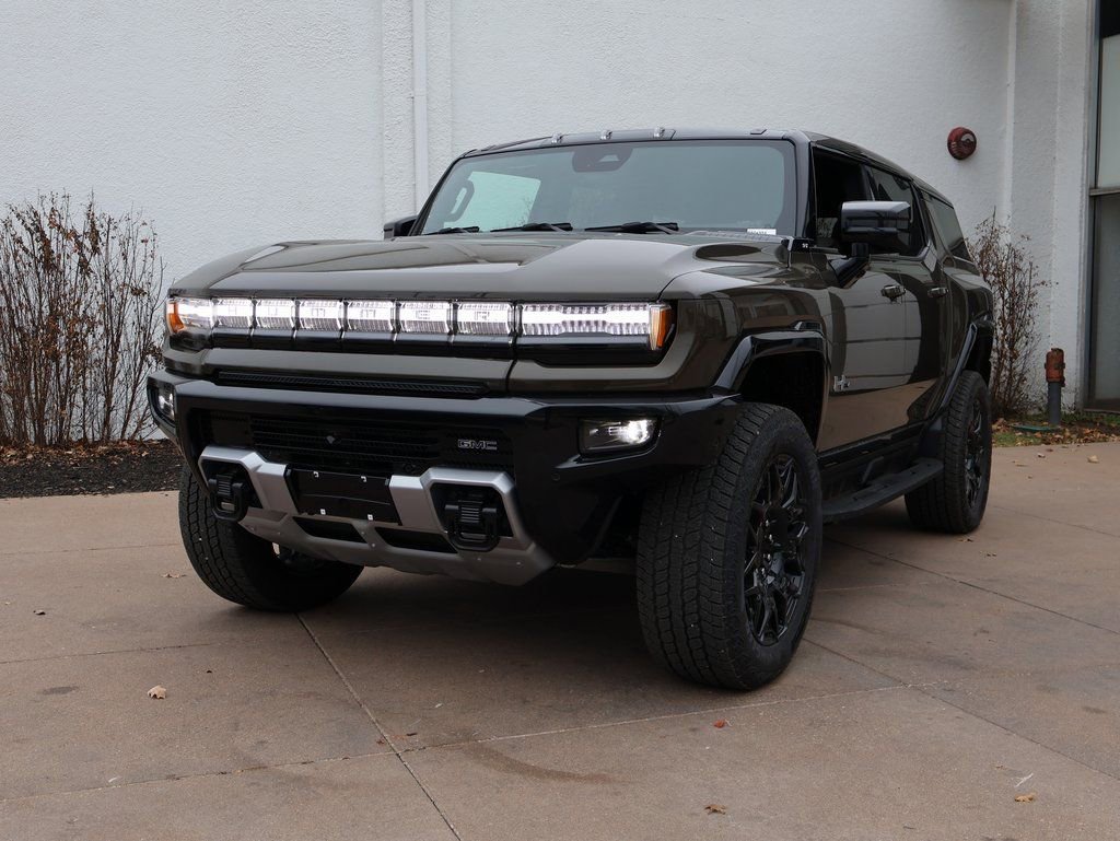 New 2026 GMC Hummer EV SUV image 3