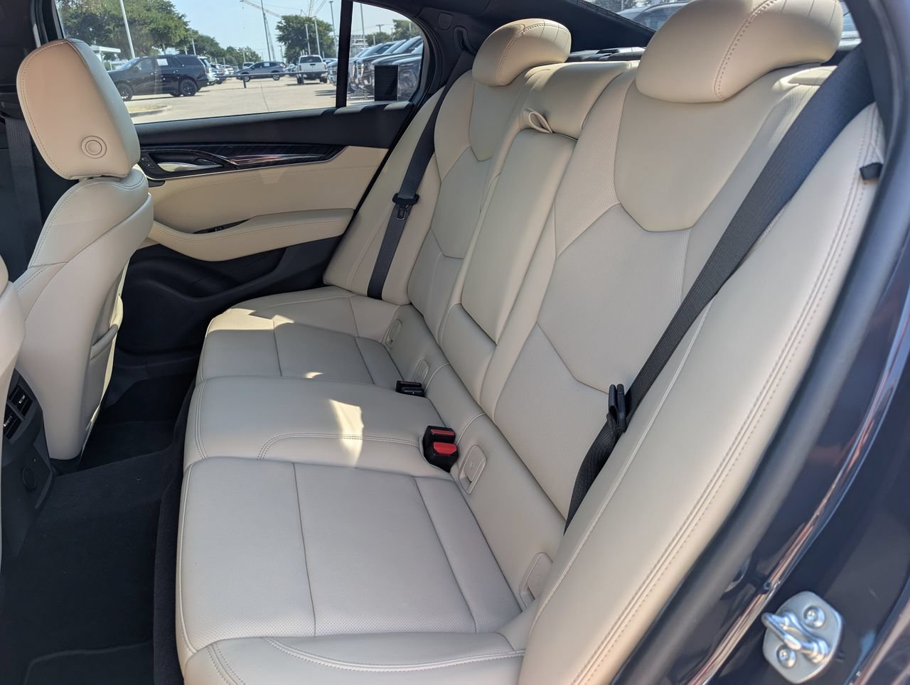 Used 2025 Cadillac CT5 Premium Luxury w/ Sun And Sound Package RWD image 28