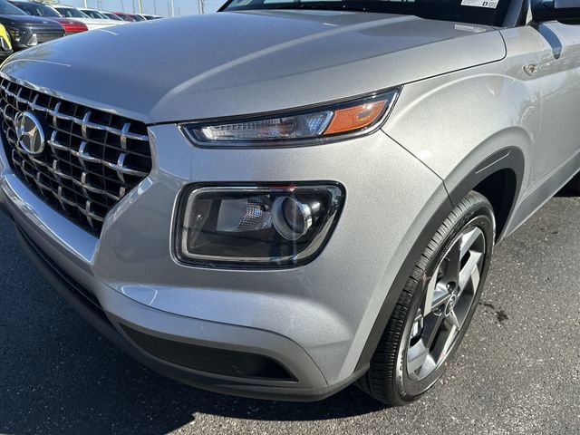 New 2026 Hyundai Venue SEL FWD image 43