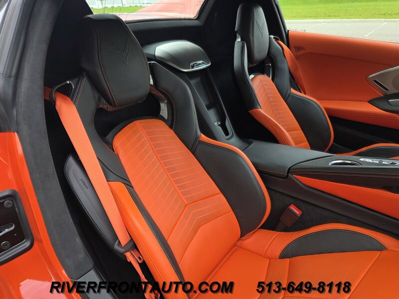 Used 2026 Chevrolet Corvette Stingray Premium Conv w/ Z51 Performance Package RWD image 25