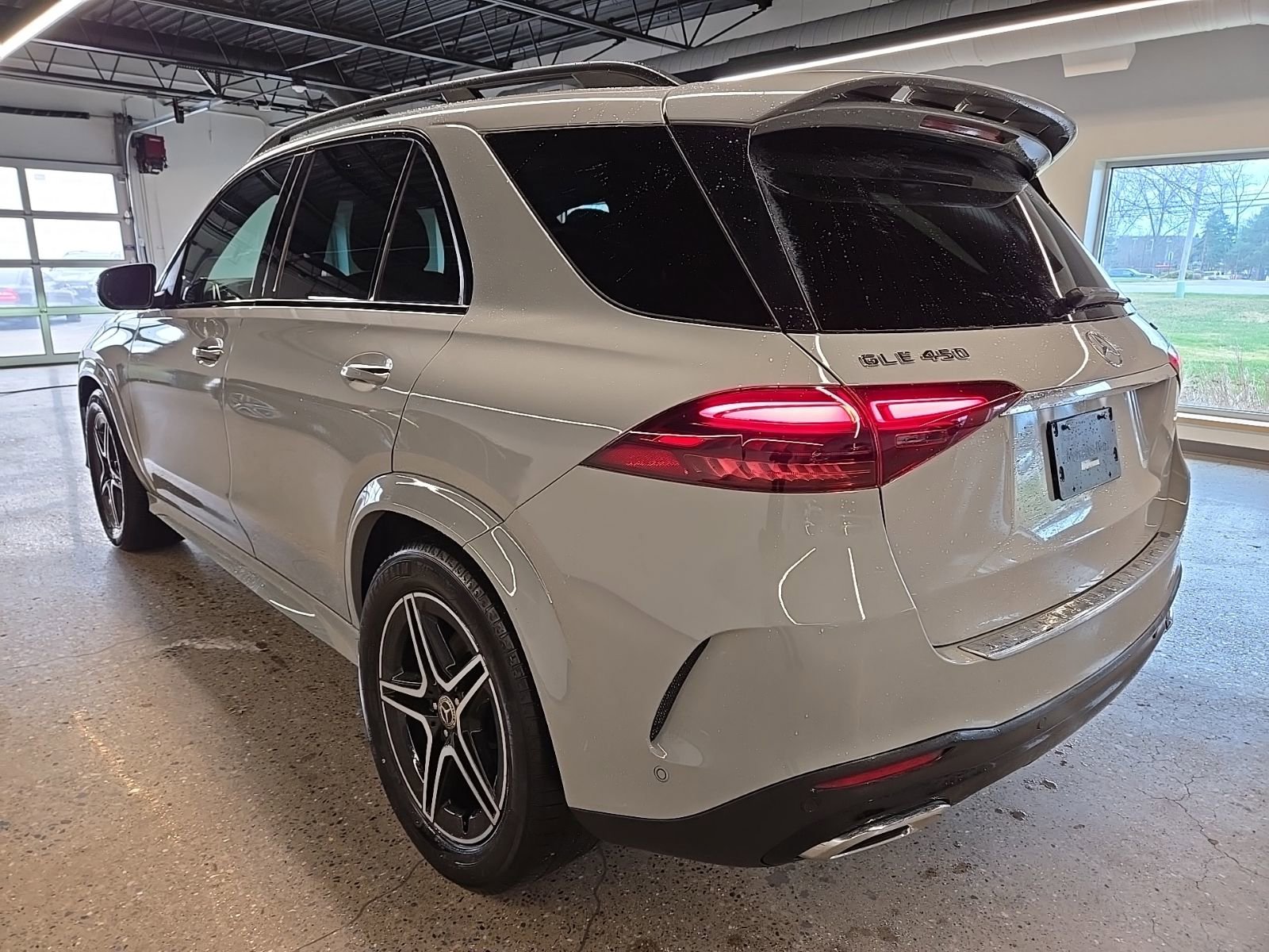 Certified 2025 Mercedes-Benz GLE 450 4MATIC image 3