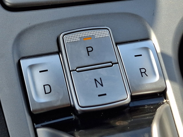 Certified 2023 Hyundai Kona SE w/ Cargo Package image 14