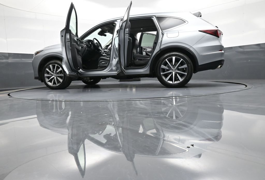 Certified 2025 Acura MDX SH-AWD w/ Technology Package image 51