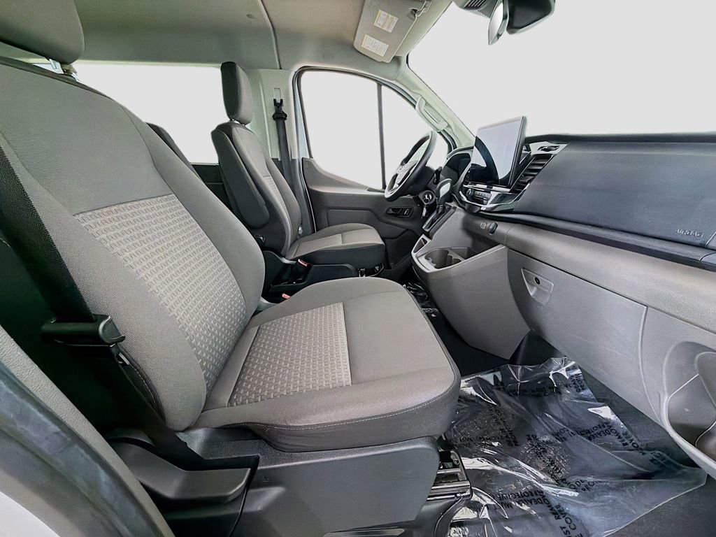 Used 2023 Ford Transit 350 XLT image 20
