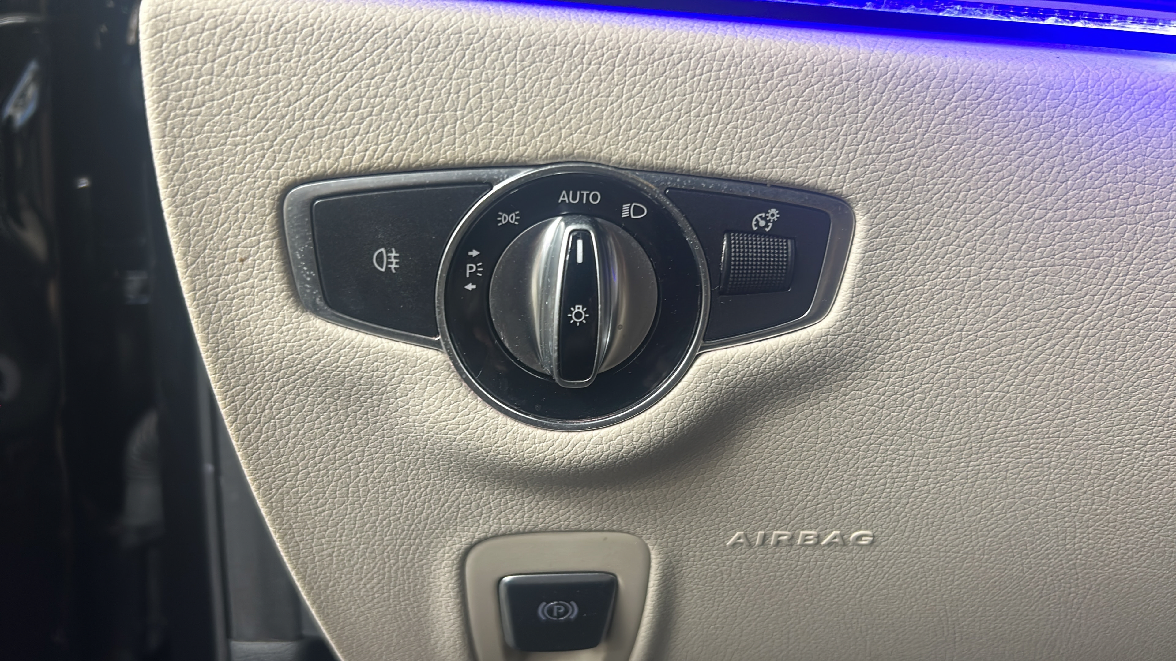 Used 2022 Mercedes-Benz E 350 Sedan image 14