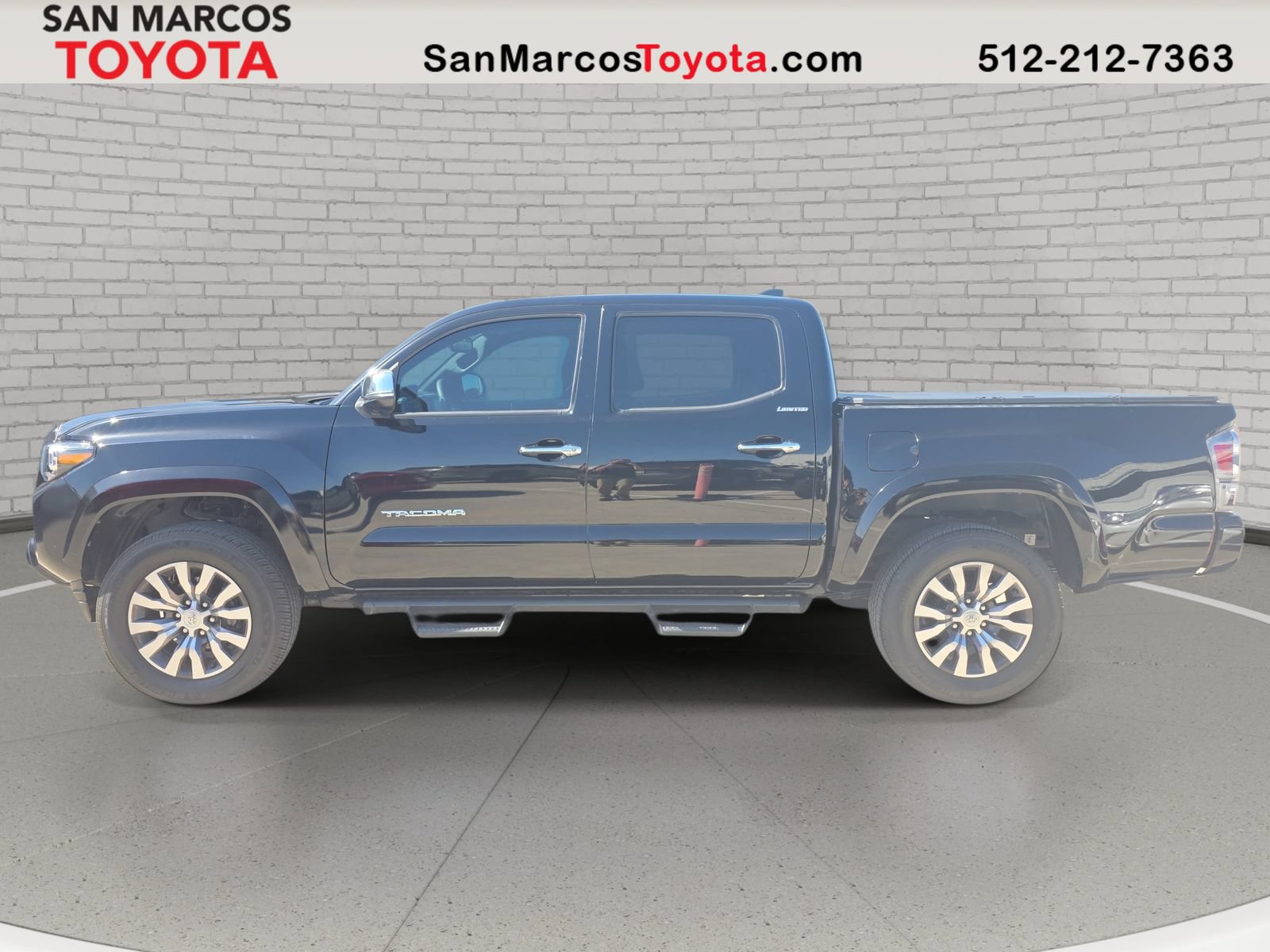 Used 2023 Toyota Tacoma Limited RWD image 9