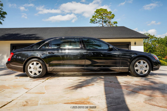 Used 2009 Maybach 62 RWD image 9