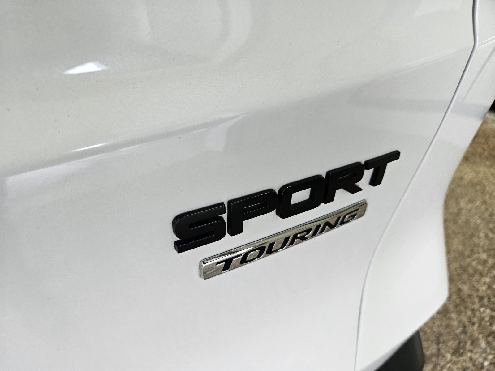 Used 2024 Honda CR-V Sport Touring image 31