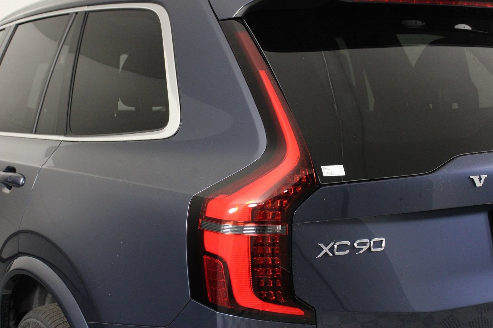 New 2026 Volvo XC90 B6 Plus AWD/4WD image 15