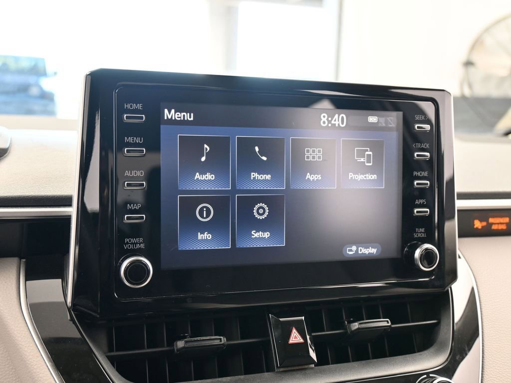 Used 2020 Toyota Corolla LE image 19