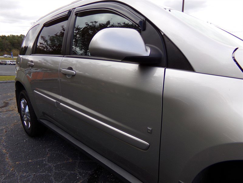 Used 2007 Chevrolet Equinox LT w/ LT Preferred Equipment Group image 14