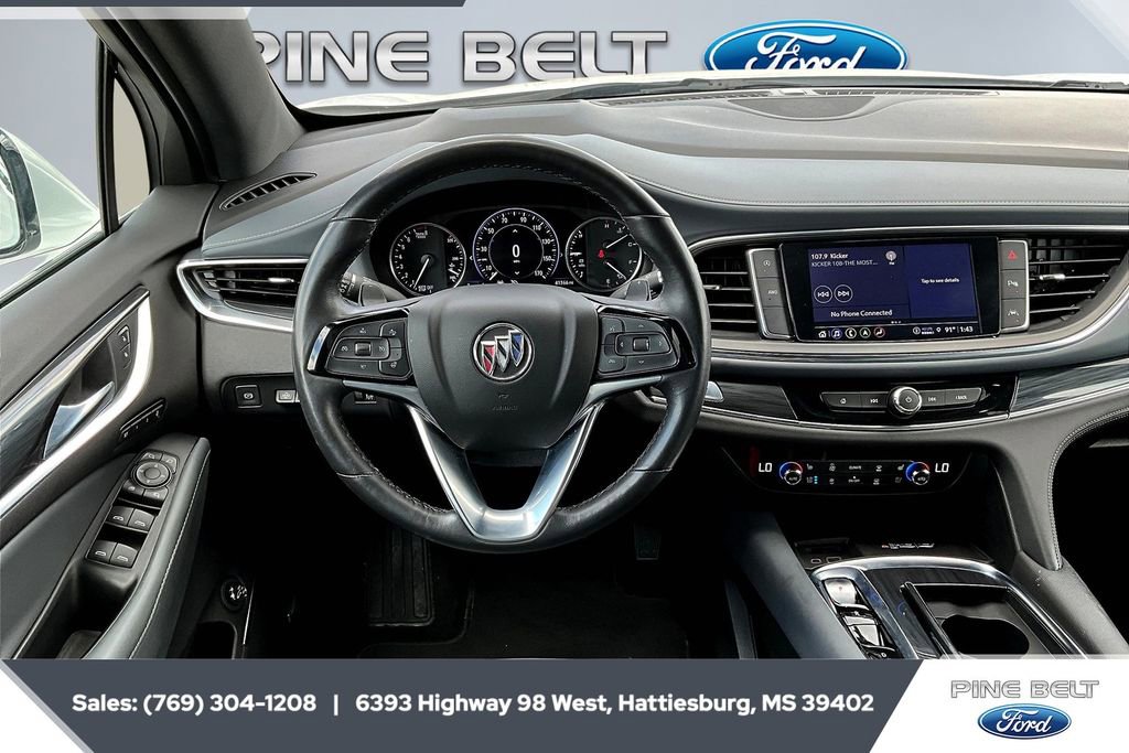 Used 2024 Buick Enclave Premium image 5