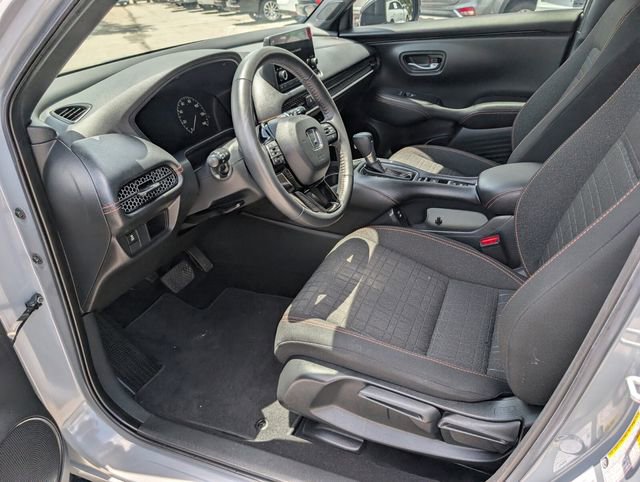 Used 2024 Honda HR-V Sport image 11