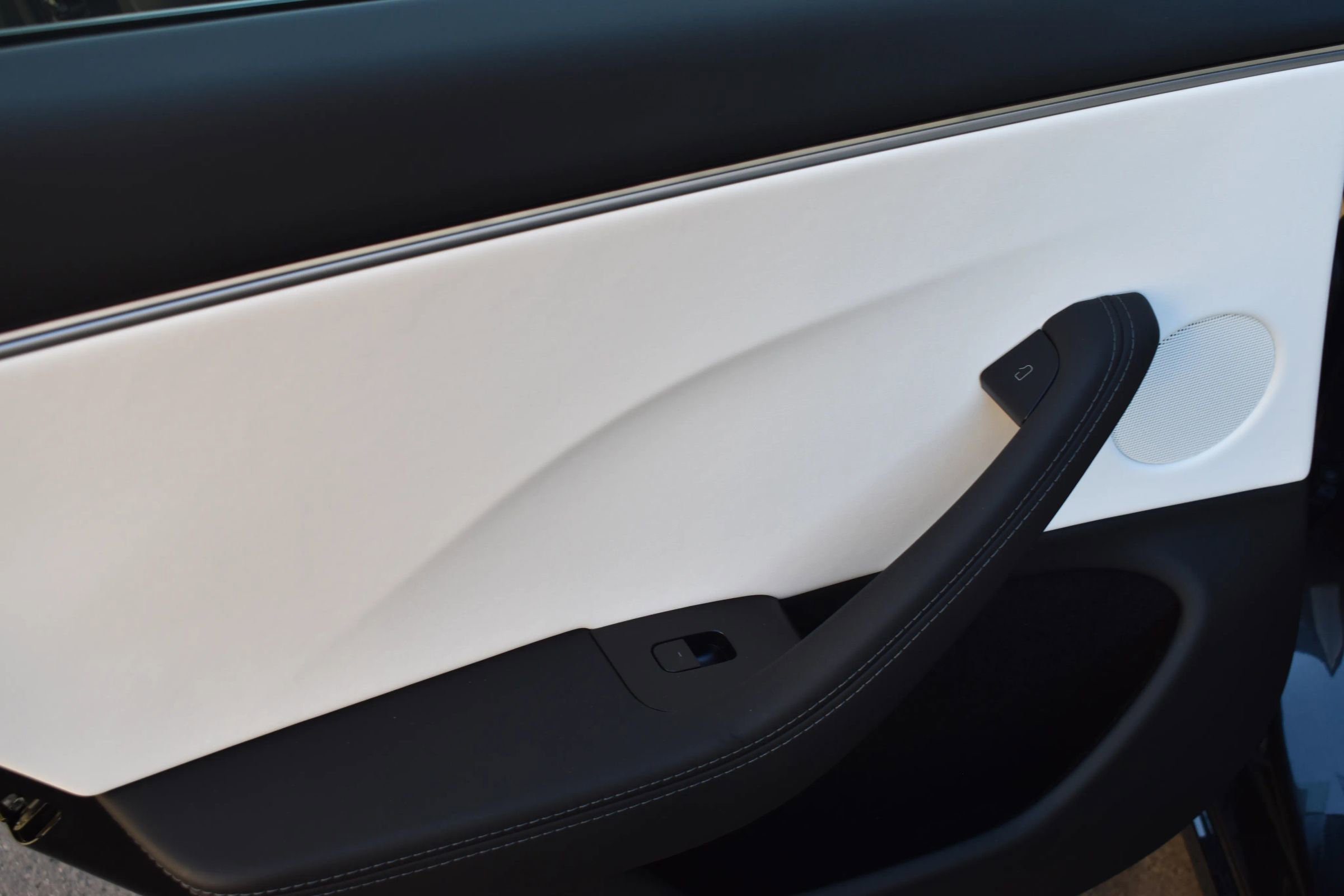 Used 2025 Tesla Model 3 Long Range image 18