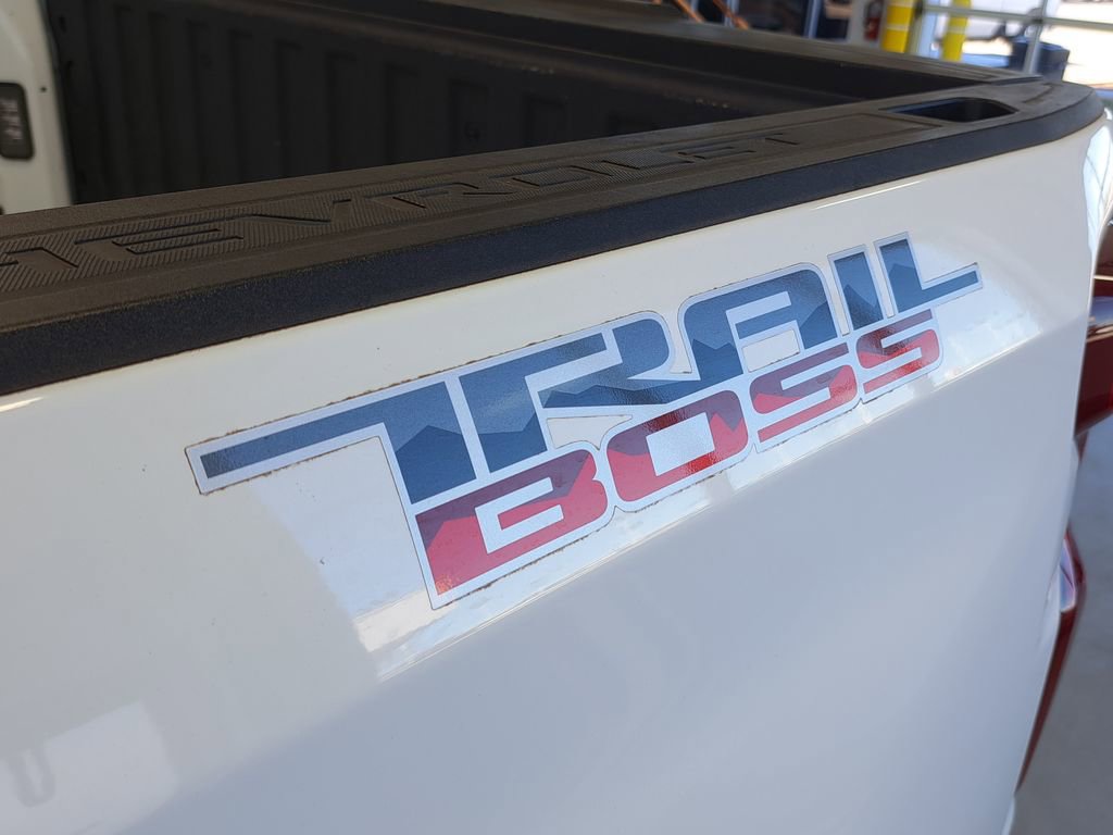 Used 2022 Chevrolet Silverado 1500 LT Trail Boss image 30