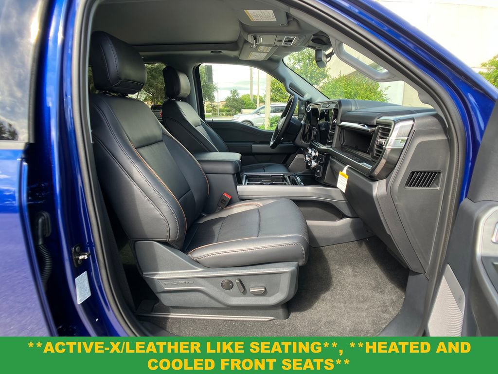New 2026 Ford F250 Lariat w/ Black Appearance Package image 4
