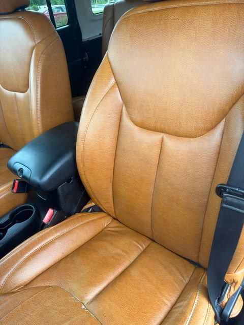 Used 2015 Jeep Wrangler Unlimited Sport w/ Quick Order Package 24S AWD/4WD image 11