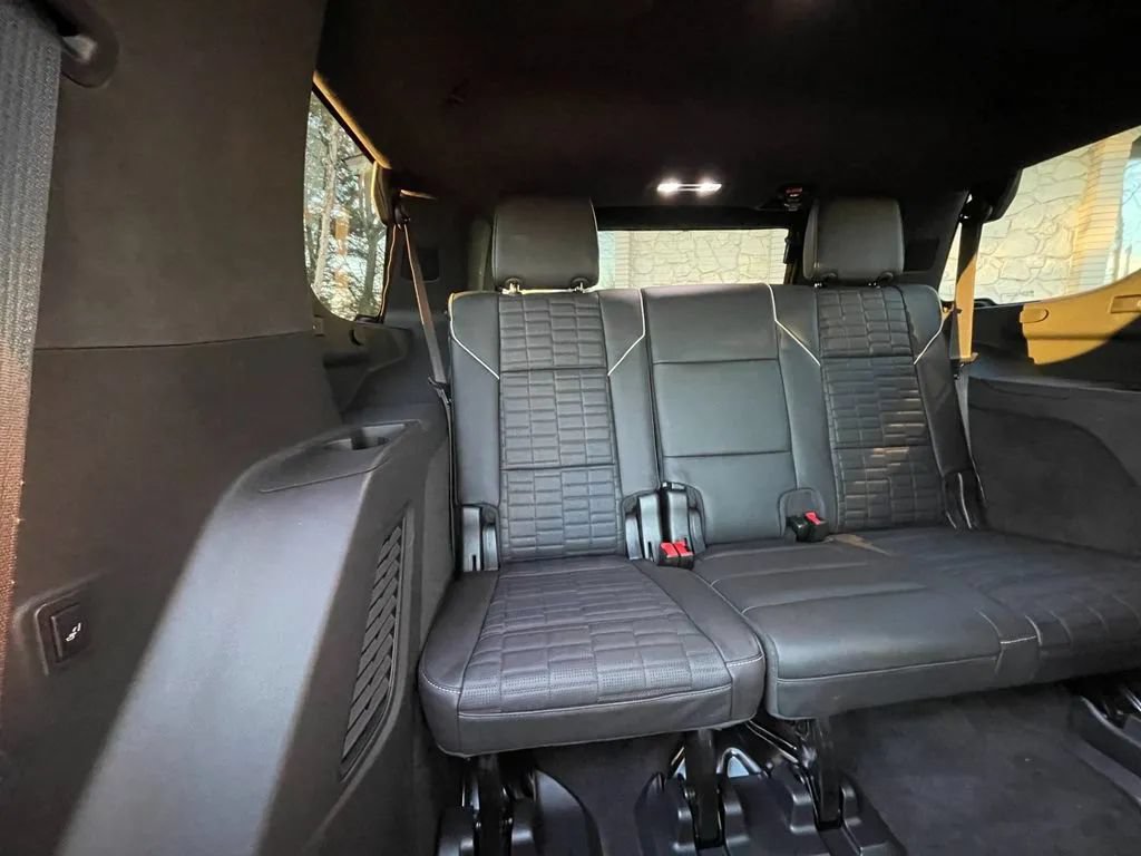 Used 2023 Cadillac Escalade V AWD/4WD image 23