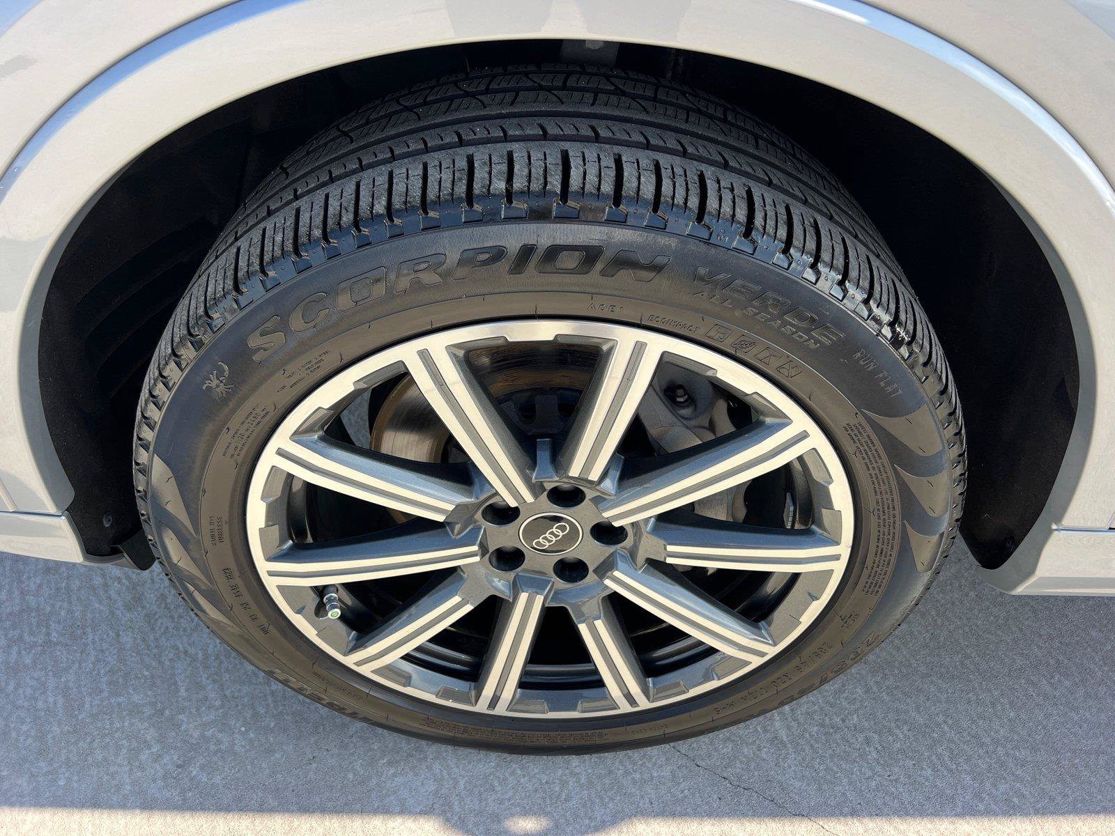 Used 2024 Audi Q7 2.0T Premium Plus AWD/4WD image 11