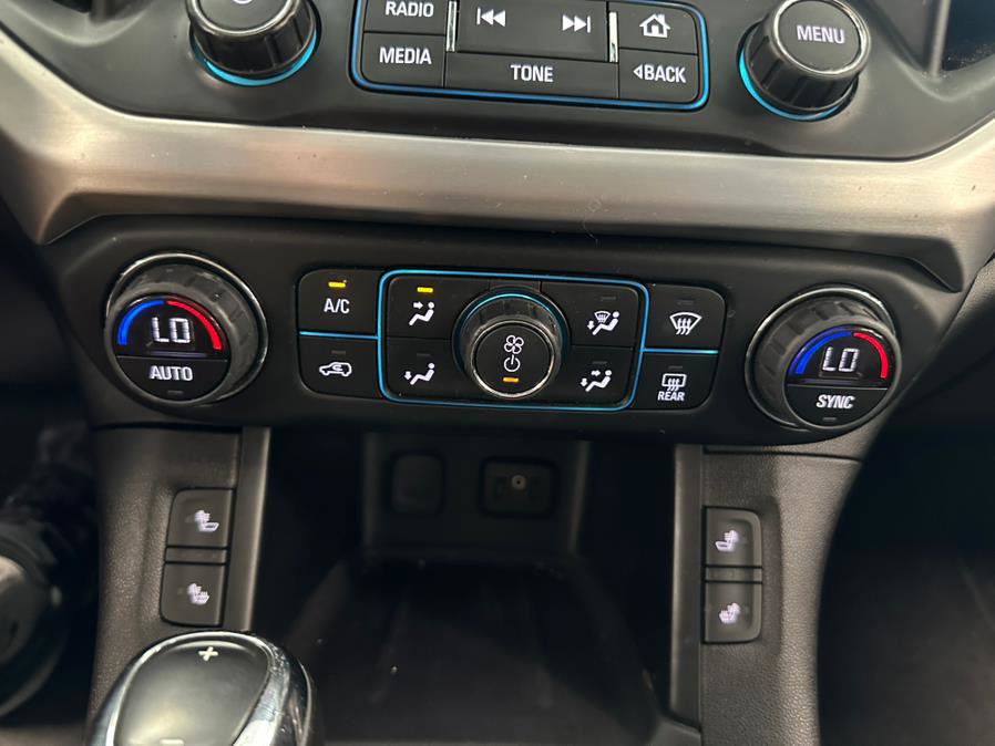 Used 2018 GMC Acadia SLT image 54